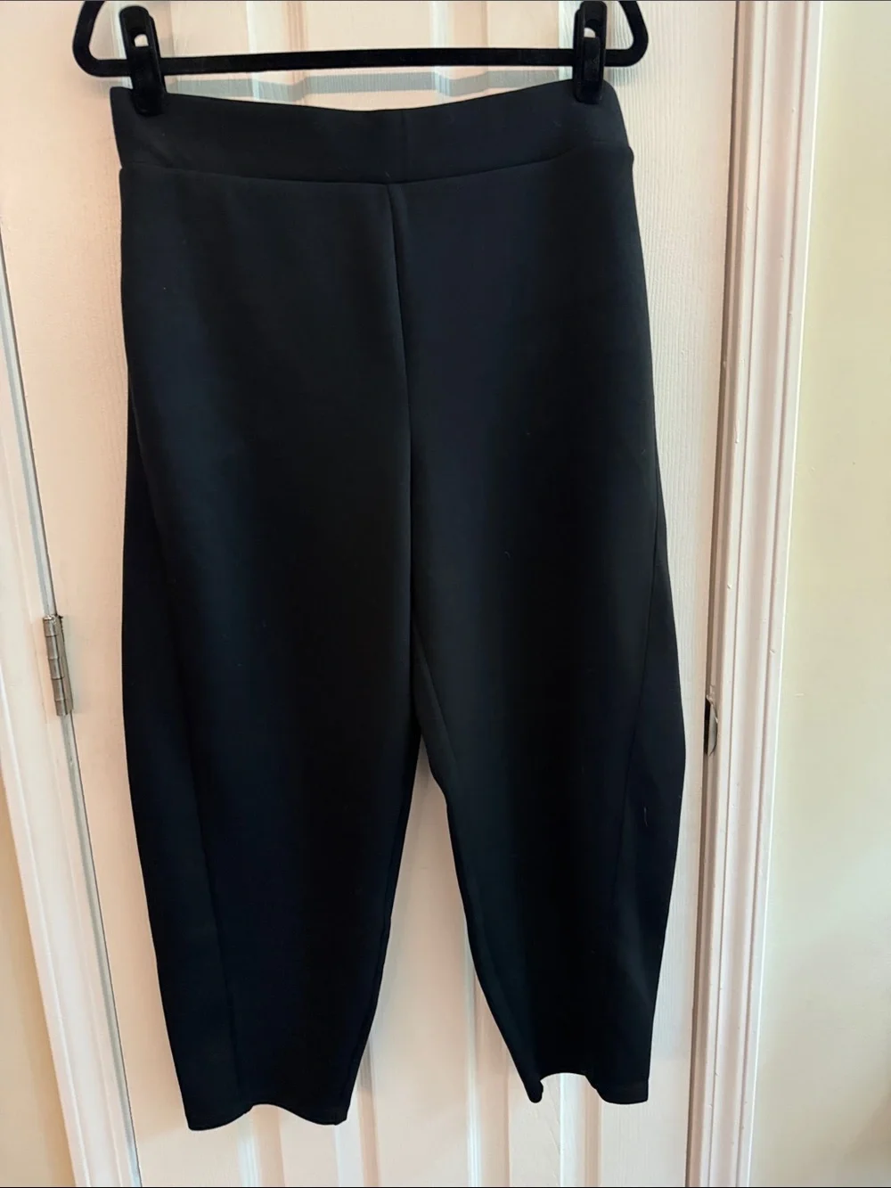 SPANX AirEssentials Barrel Leg Pants Black Size Large
